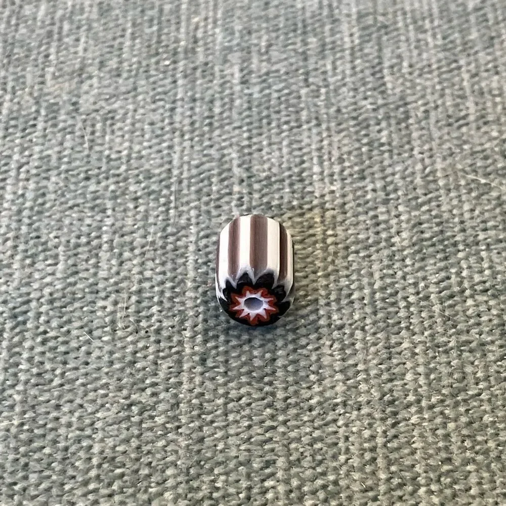 Bead